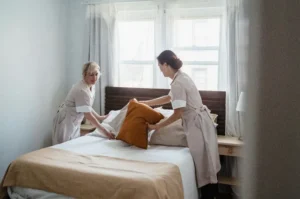 Top Home Hospital Beds for Seniors in 2025